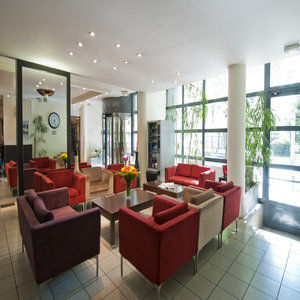 Aparthotel Adagio Access La Défense - Léonard De Vinci 3*